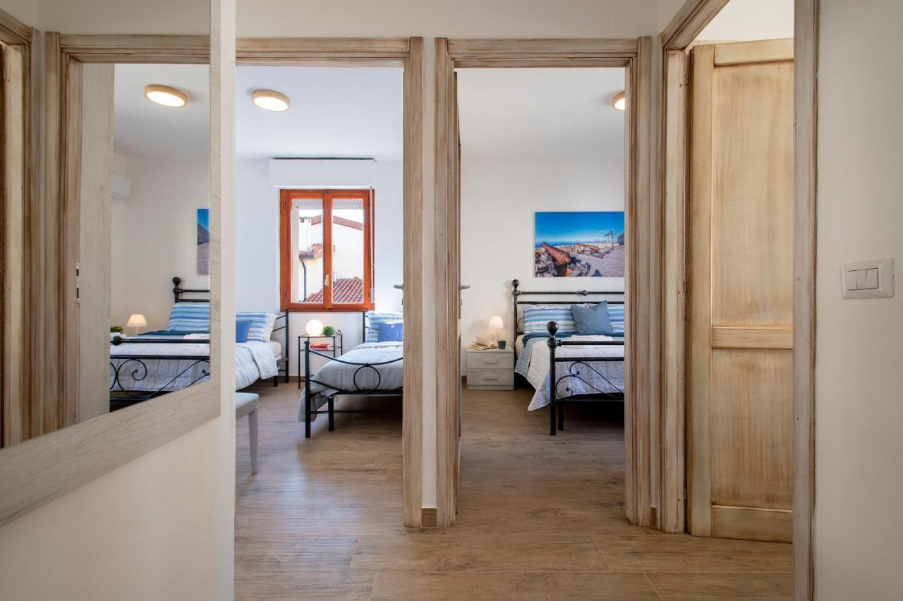 Pufferfish Apartment With Private Terrace Alghero Buitenkant foto
