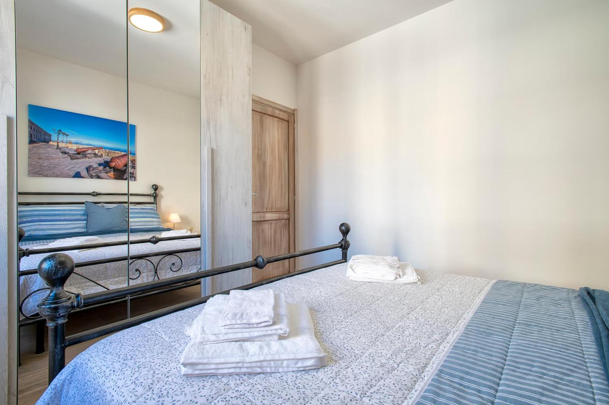Pufferfish Apartment With Private Terrace Alghero Buitenkant foto