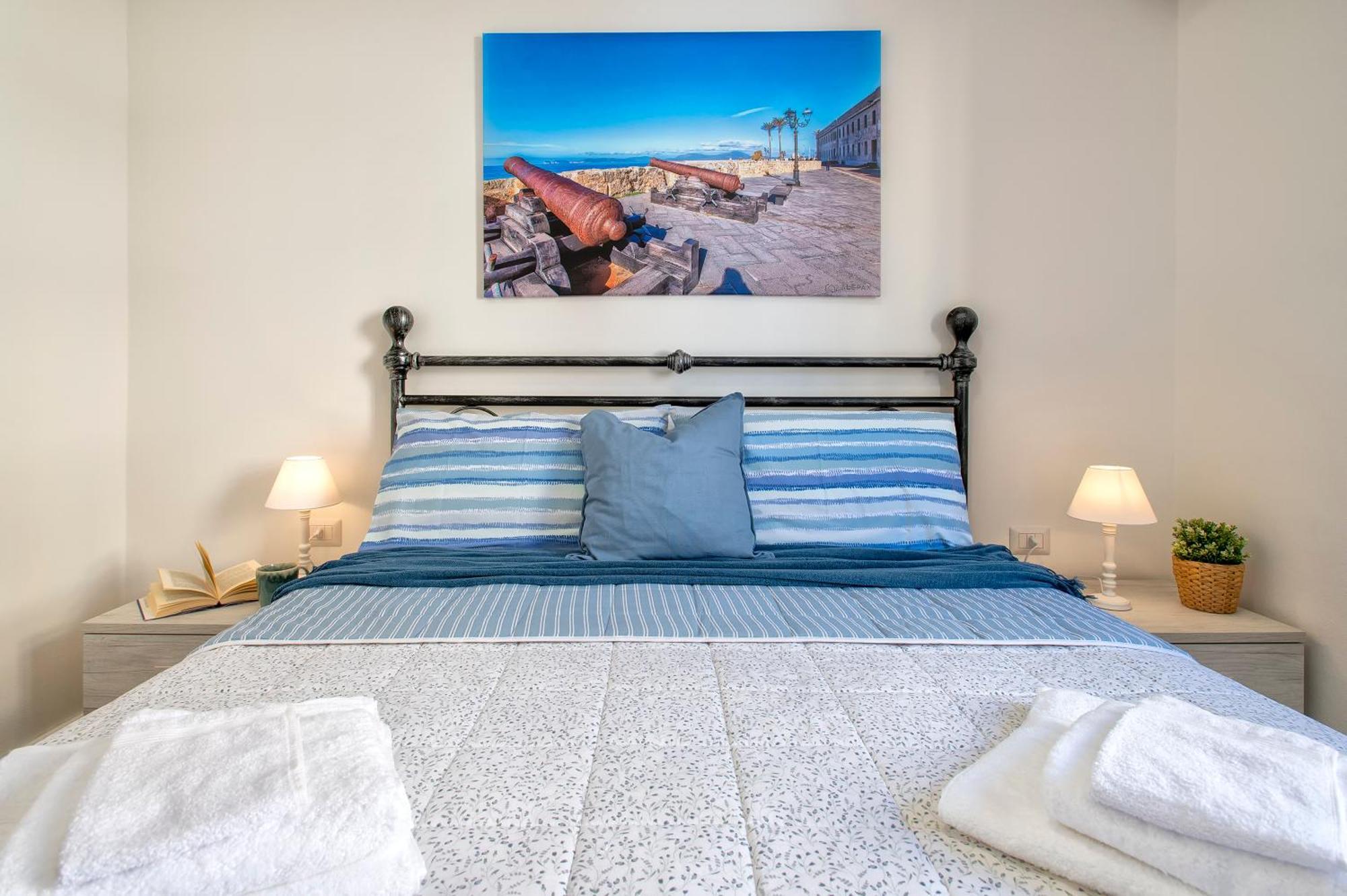 Pufferfish Apartment With Private Terrace Alghero Buitenkant foto