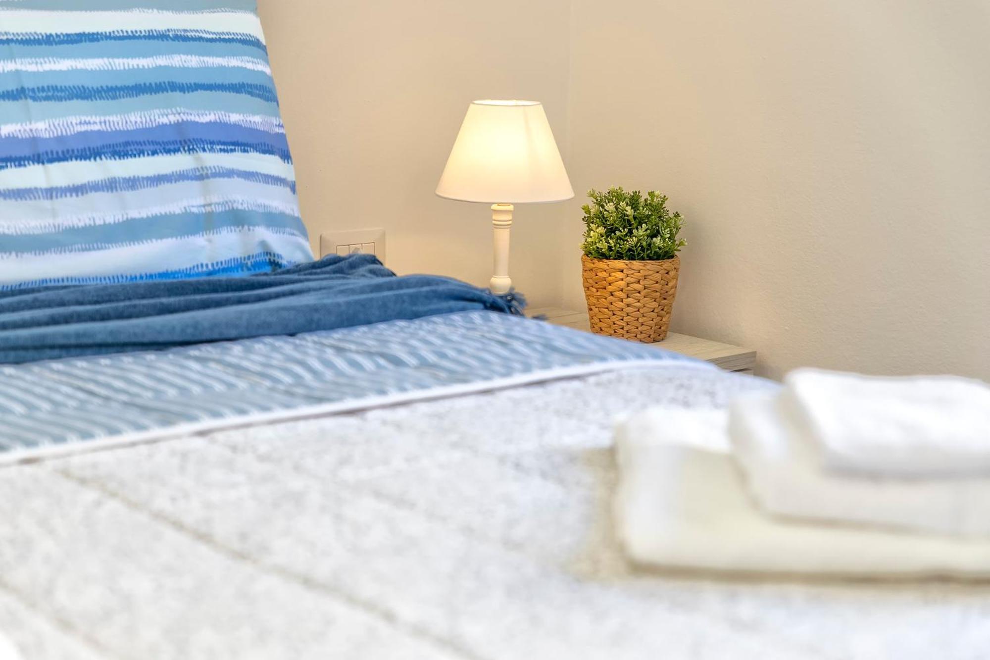 Pufferfish Apartment With Private Terrace Alghero Buitenkant foto